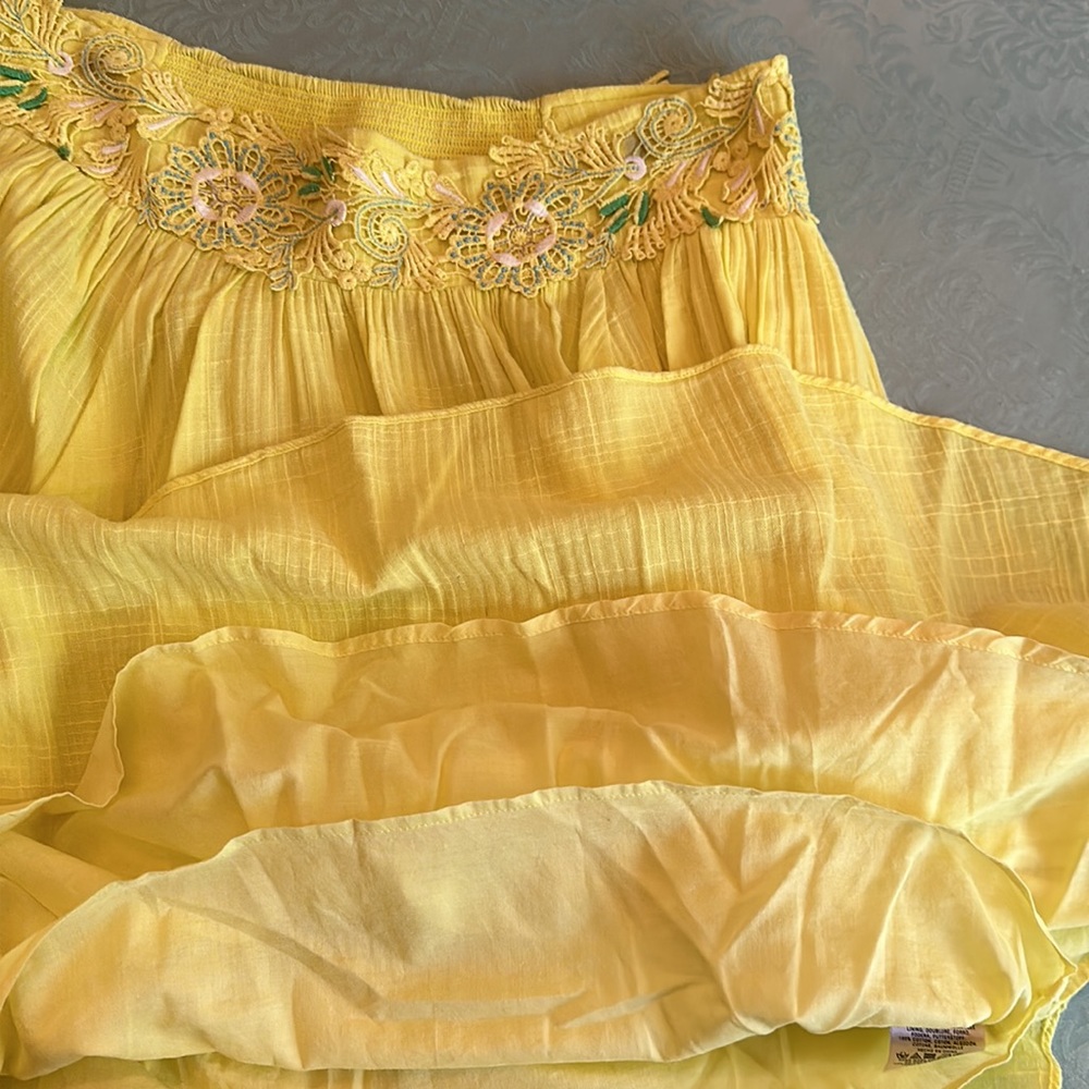 Anthropologie Floreat yellow stellina flower skirt (H) - Picture 3 of 11